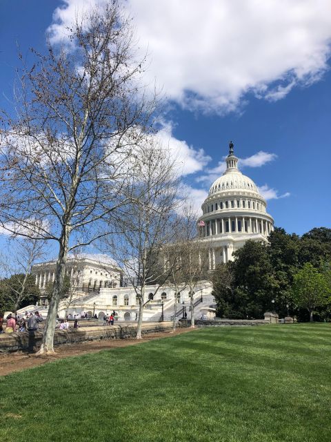 Washington Dc: Private Tour With Luxury Vehicle - Guide Expertise