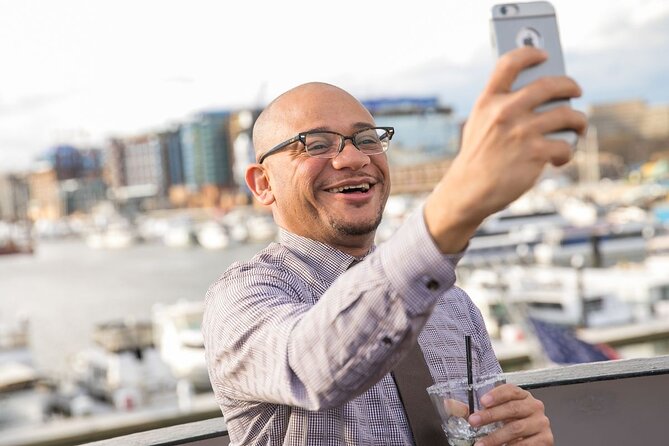 Washington DC Signature Dinner Cruise - Accessibility and Capacity