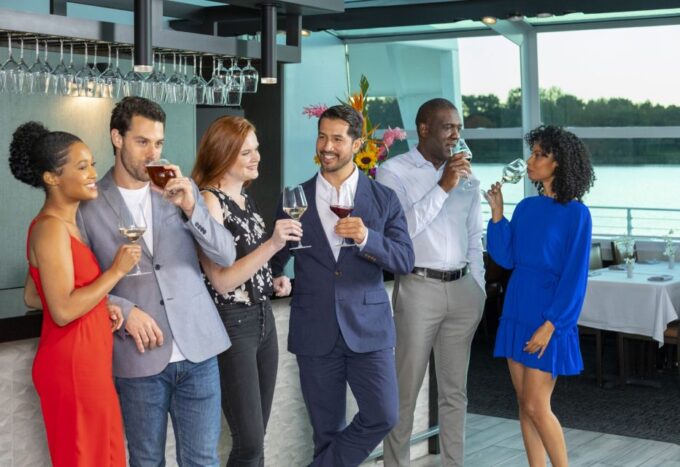 Washington DC: Thanksgiving Gourmet Dinner River Cruise - Customer Reviews