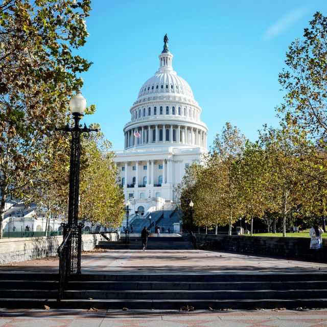 Washington DC: Washington Monument Entry & DC Highlights - Tour Inclusions and Amenities