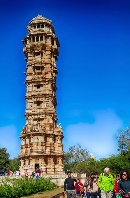 Watch Chittorgarh Fort With Udaipur Drop From Pushkar - Frequently Asked Questions