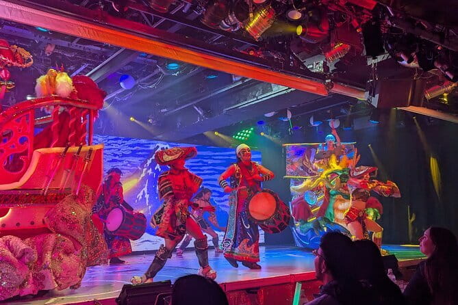 Watch Samurai Themed Entertainment Show in Shinjuku - Samurai Entertainment Experience