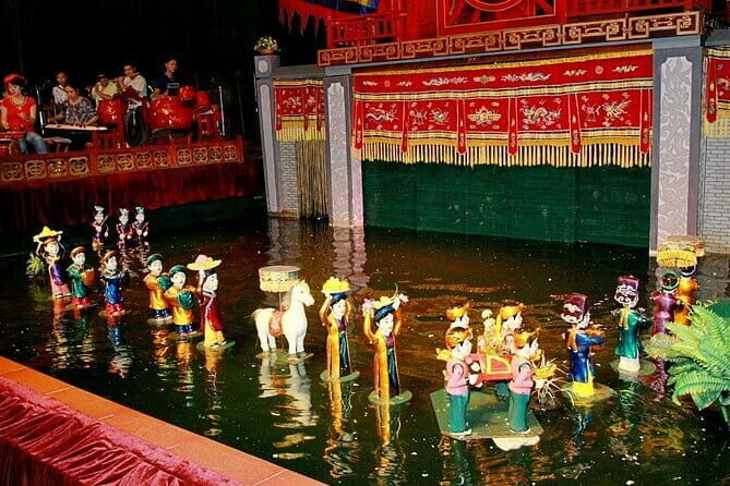 Water Puppet Show At Golden Dragon Theatre - Introduction