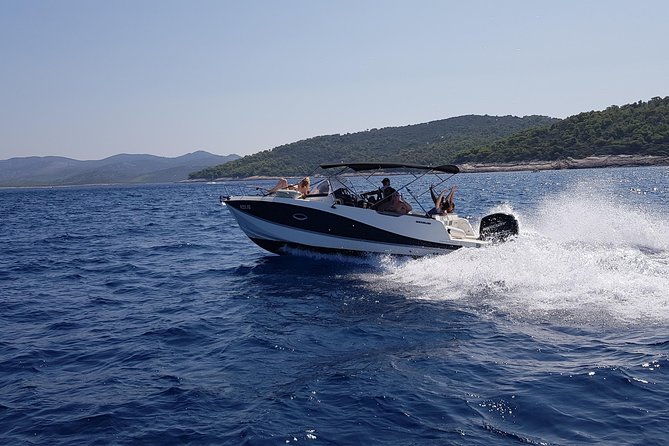 Water Taxi Ride From Split Airport to Hvar - Customer Reviews and Feedback