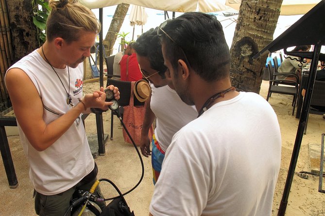 WaterColors - Discover Scuba Diving in Boracay - Lesson and Supervision by PADI Instructor