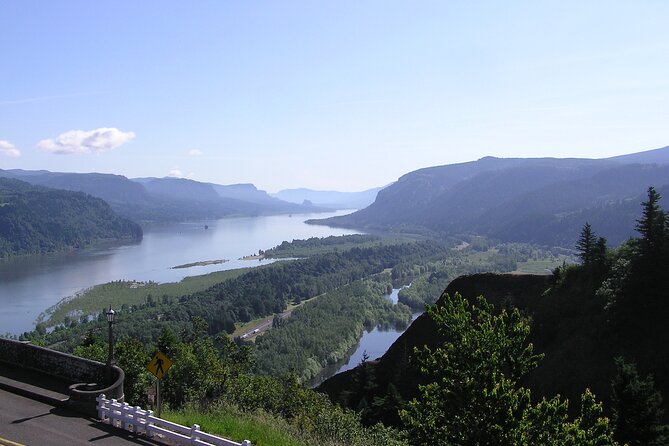 Waterfall Hop-On Hop-Off Trolley Tour Multnomah Falls Day Pass - Discovering Waterfalls