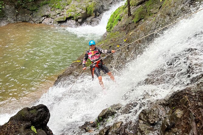 Waterfall Rappelling Nosara - Meeting Point and Pickup