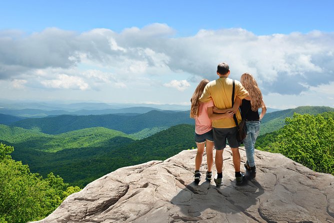 Waterfalls and Blue Ridge Parkway Hiking Tour With Expert Naturalist - What to Expect