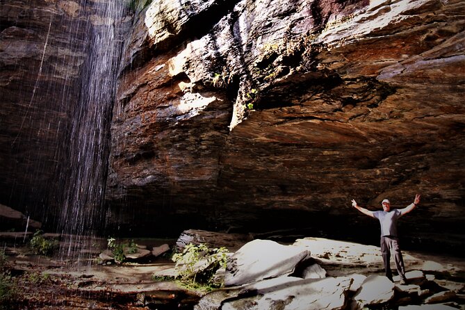 Waterfalls and Blue Ridge Parkway Hiking Tour With Expert Naturalist - Waterfalls and Scenic Views