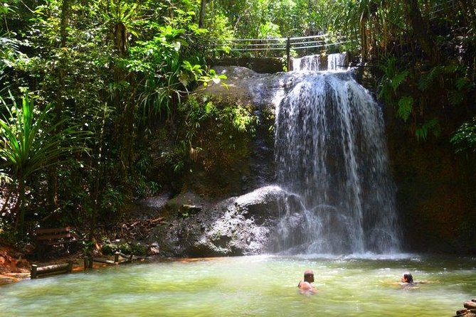 Waterfalls and Nature Tour - Key Points