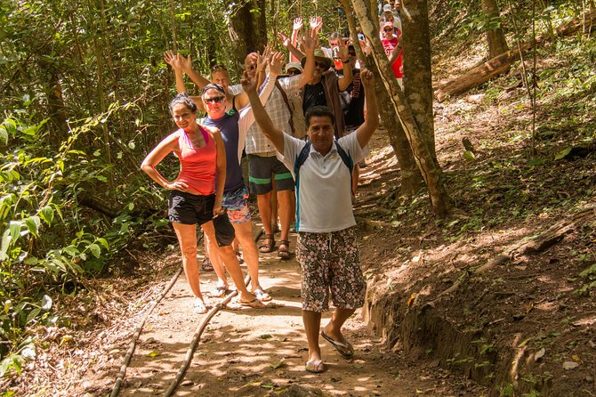 Waterfalls & Nature Day-Trip Experience - Meeting and Pickup Information
