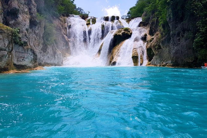 Waterfalls of El Meco and El Salto - Booking and Cancellation