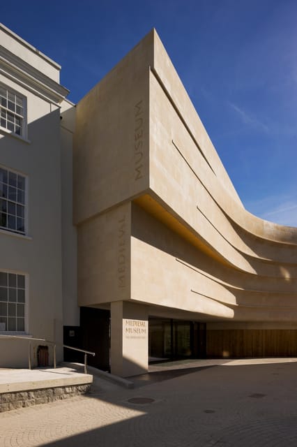 Waterford: Viking Triangle Guided History Walking Tour - Architecture Treasures