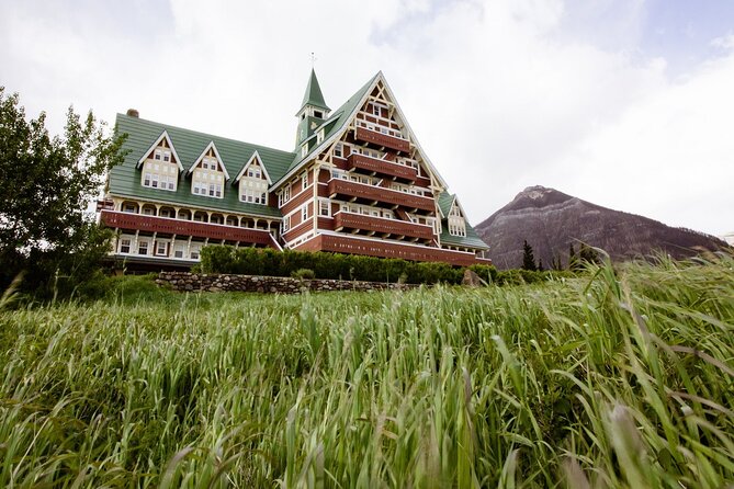 Waterton Lakes National Park 1-Day Tour From Calgary - Tour Highlights
