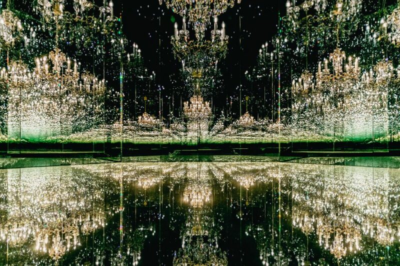 Wattens: Swarovski Crystal Worlds Entrance Ticket - The Mesmerizing Crystal Cloud Display