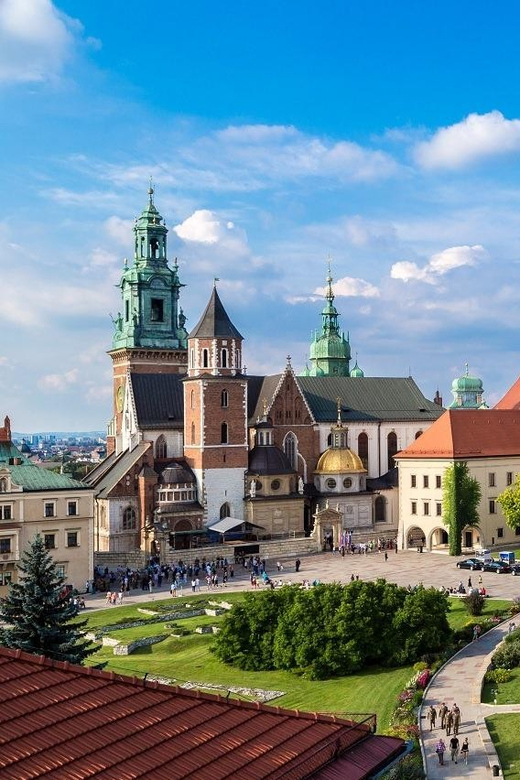 Wawel Castle and Cathedral Guided Tour - Experience and Itinerary