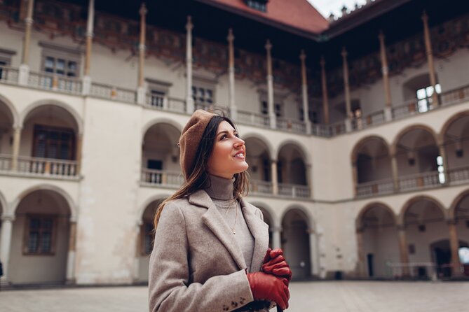 Wawel Castle Treasury & Armoury Skip the Line Private Tour - Meeting and Pickup