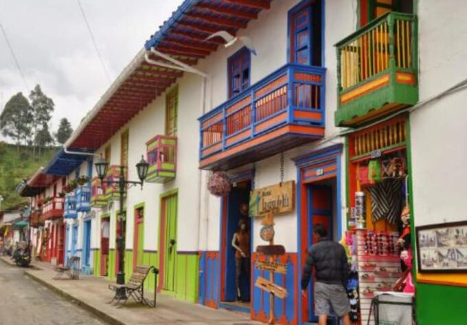 Wax Palms, Salento and Coffee Private Full Day Tour - Recap