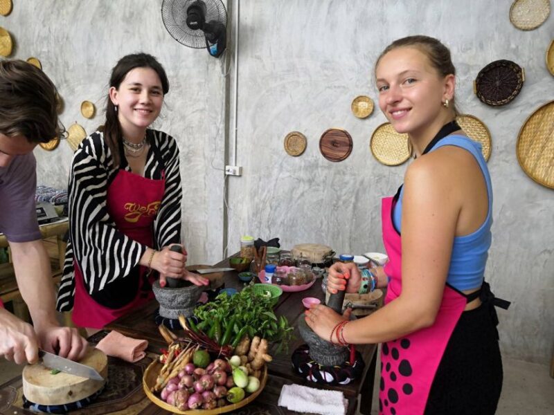 We Cook Thai Home Garden Cooking School - Pricing and Booking