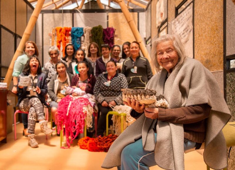 Weaving Peace Bogotá - Ending Over 50 Years of Conflict