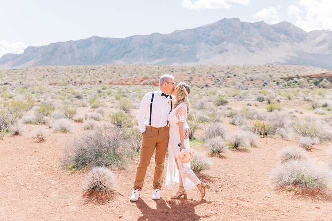Wedding in French at Valley of Fire - Customer Satisfaction and Reviews