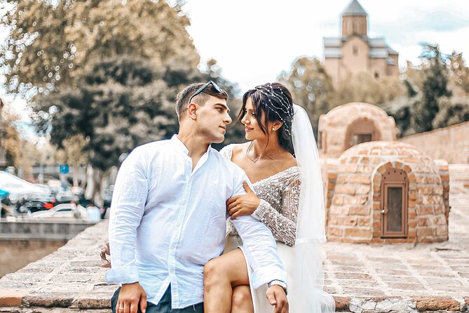 Wedding Photo Tour With Private Photographer - Sustainability and Eco-Friendliness