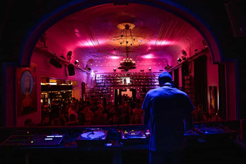 Weekend Night @ The 2nd Floor Secret Club (House / Tech) - Experience Highlights