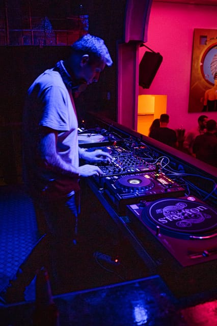 Weekend Night @ The 2nd Floor Secret Club (House / Tech) - Customer Feedback