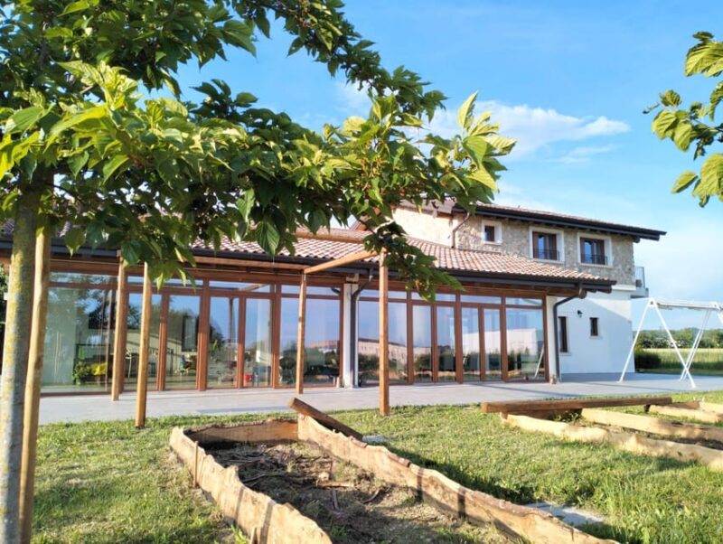 Weekend Tour at Lake Garda With Accommodation. - Included Services