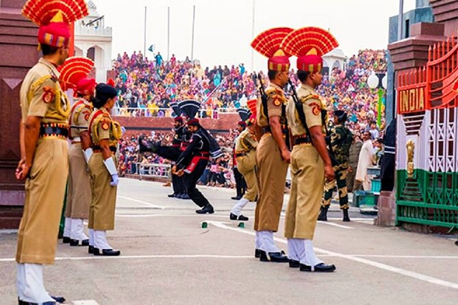 Weekend Trip to Amritsar Ex-Pune: Golden Temple, Heritage Walk and Much More! - Inclusions