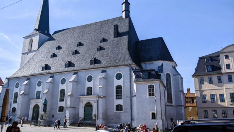 Weimar: City Highlights Self-guided Walking Tour - Goethe Fountain and Princes Crypt