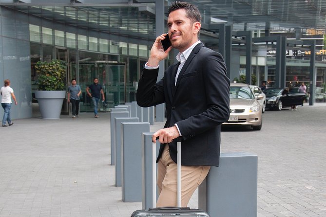 Welcome in Rome: Airport Transfer With Welcome Box - Pickup and Drop-off Details