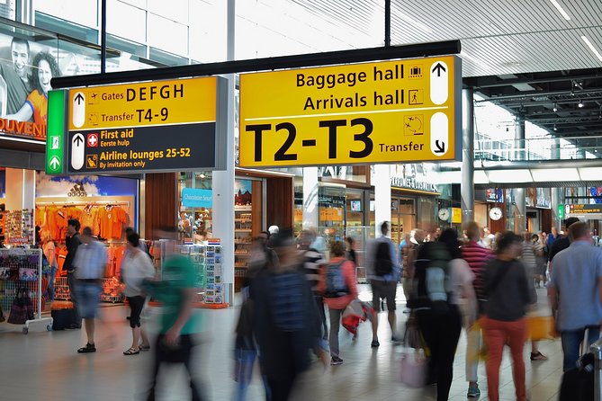 Welcome in Rome: Airport Transfer With Welcome Box - Accessibility Features