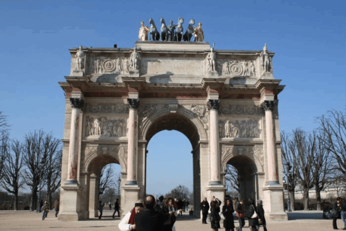 Welcome to Paris: A Self-Guided Audio Tour in English - Frequently Asked Questions