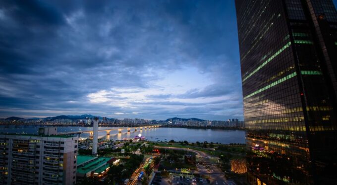 Welcome to Seoul: Private Tour With a Local - Duration, Group Size, and Language