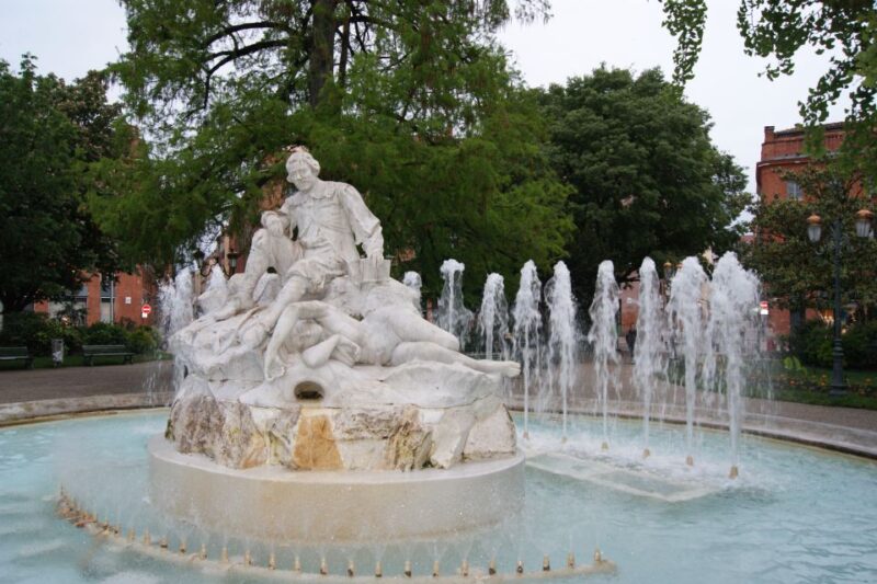 Welcome to Toulouse: Private Walking Tour With a Local - Inclusions
