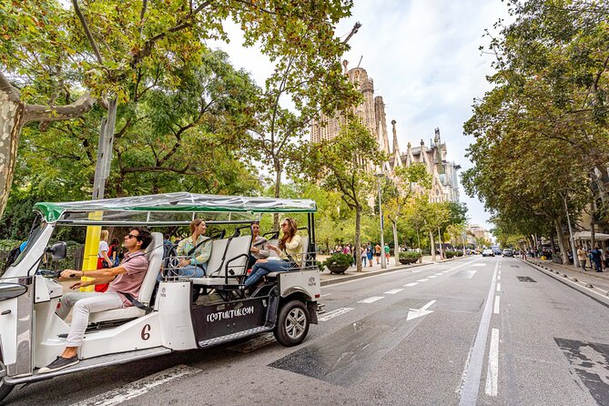 Welcome Tour to Barcelona in Private Eco Tuk Tuk - Tour Duration and Inclusions