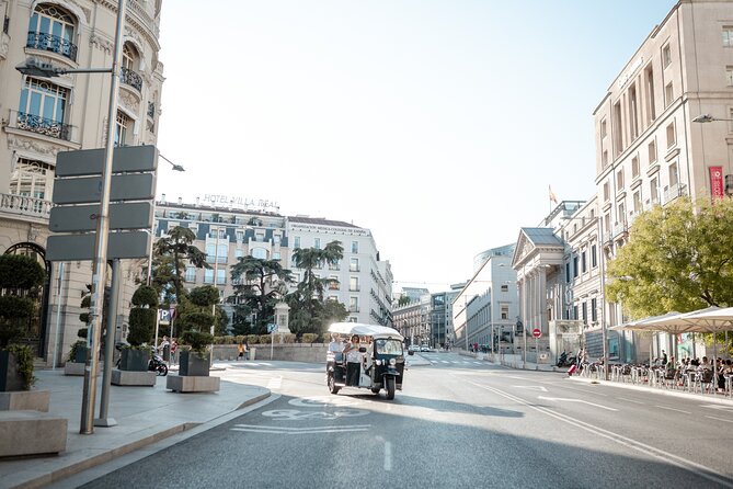 Welcome Tour to Madrid in Private Eco Tuk Tuk - Tour Logistics