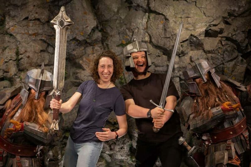 Wellington: Original LOTR Full-Day Tour with Weta & Lunch - Key Points