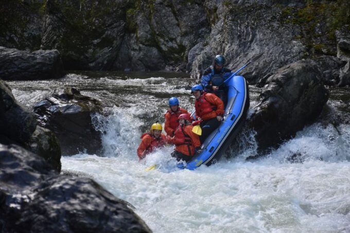 Wellington: Te Awa Kairangi Class 3 Whitewater Rafting Tour - Recap