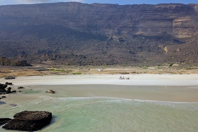 West Coast Mountains and Beaches (Fazayah Beach + Shaat Cliff) - Pickup Logistics