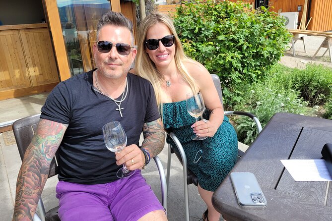 West Kelowna 5 Winery Wine Trail - Pickup and Drop-off Service