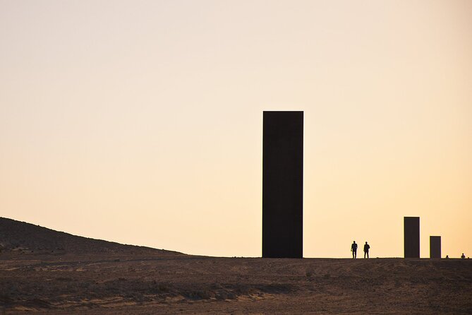 West Of Qatar, Mushroom Rocks, Camel Racing Track, Richard Serra - Operational Information