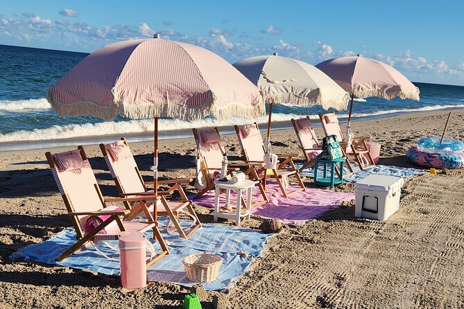 West Palm Beach Day: Umbrella, Chairs, Yeti, JBL Speaker, Towels+ - Ideal for a Rejuvenating Day