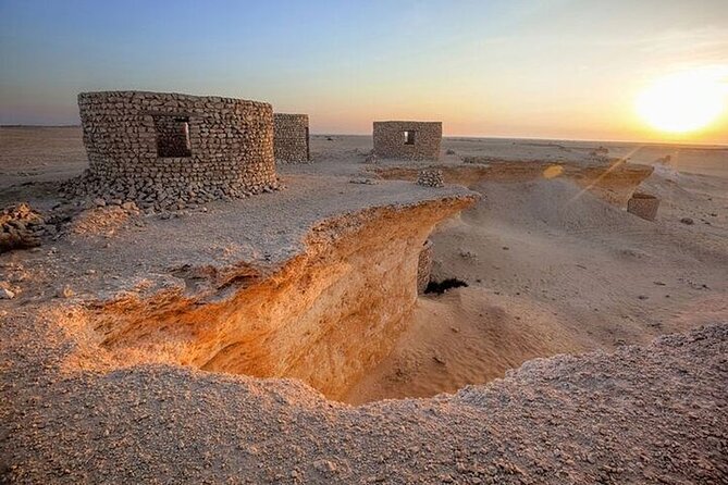 West Qatar Tour to Richard Sierra Sculpture, Umbrella Rocks - Tour Accessibility