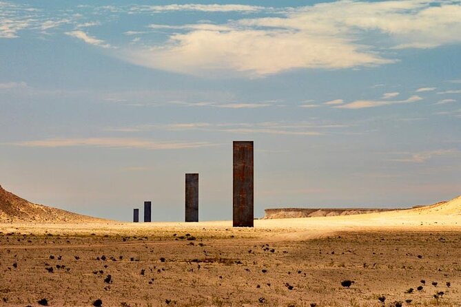 West Qatar Tour to Richard Sierra Sculpture, Umbrella Rocks - Traveler Reviews