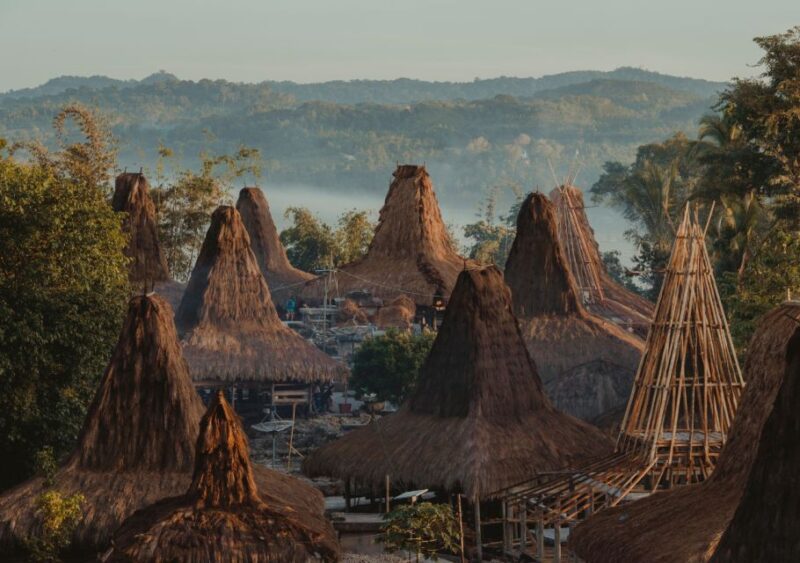 West Sumba: 4D3N Private Tour With Accommodation - Key Points