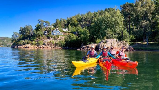 West Sweden: Calm - Basic Kayak Course - Paddling Techniques