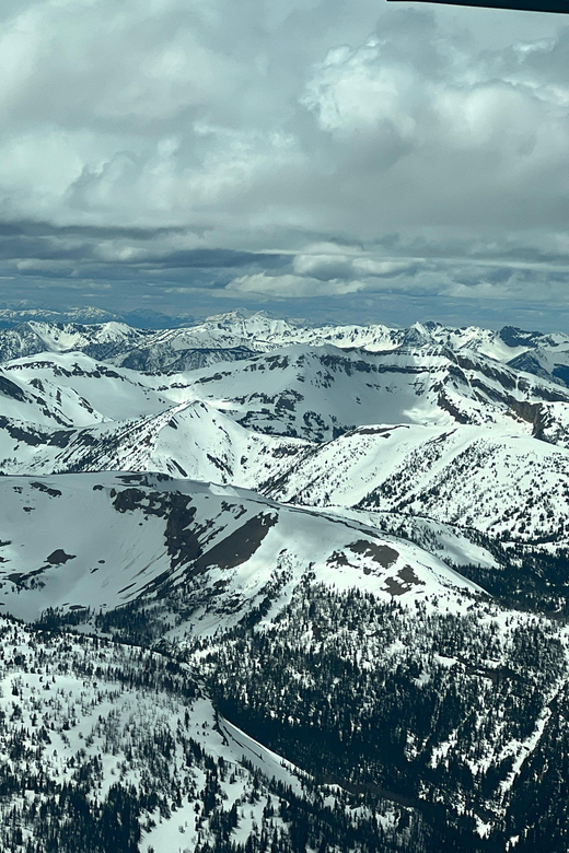 West Yellowstone: 30 Minute Aerial Tour Yellowstone Skyline - Booking Information