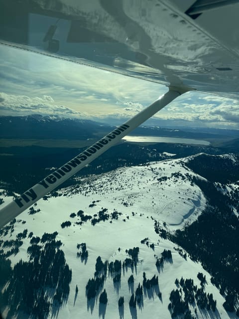 West Yellowstone:1 Hour Aerial Tour the Trifecta - Highlights of the Aerial Tour